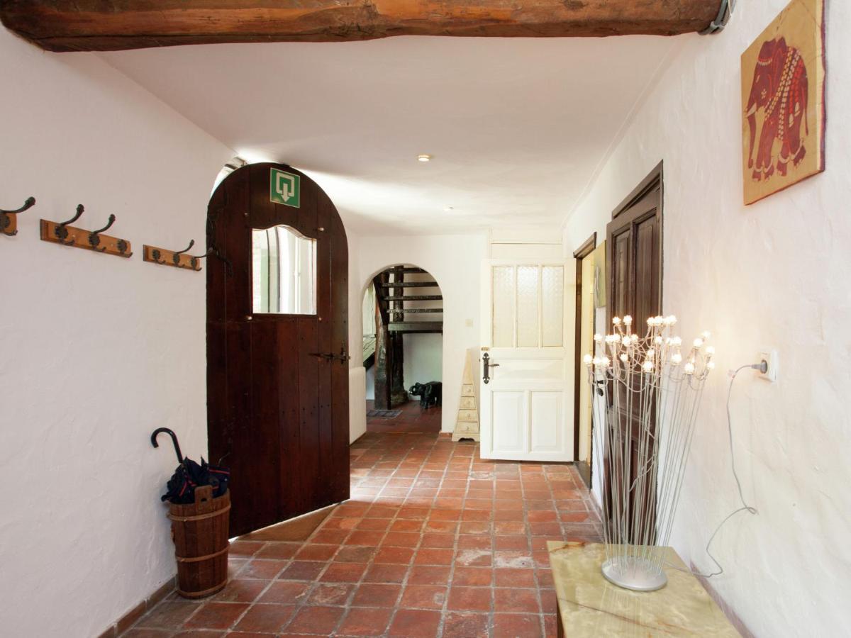 Magnificent Farmhouse In Sint Joost Екстер'єр фото
