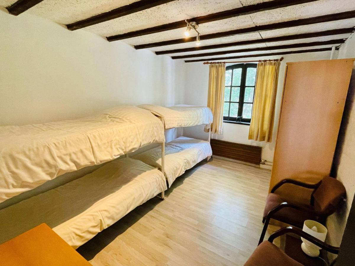 Magnificent Farmhouse In Sint Joost Екстер'єр фото